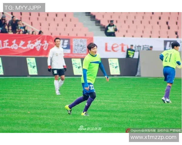 国内明星与足球明星亲密互动视频大揭秘引发粉丝热议与关注