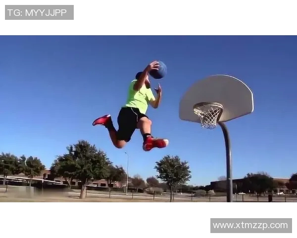 在美国街头偶遇篮球明星的奇妙电影之旅